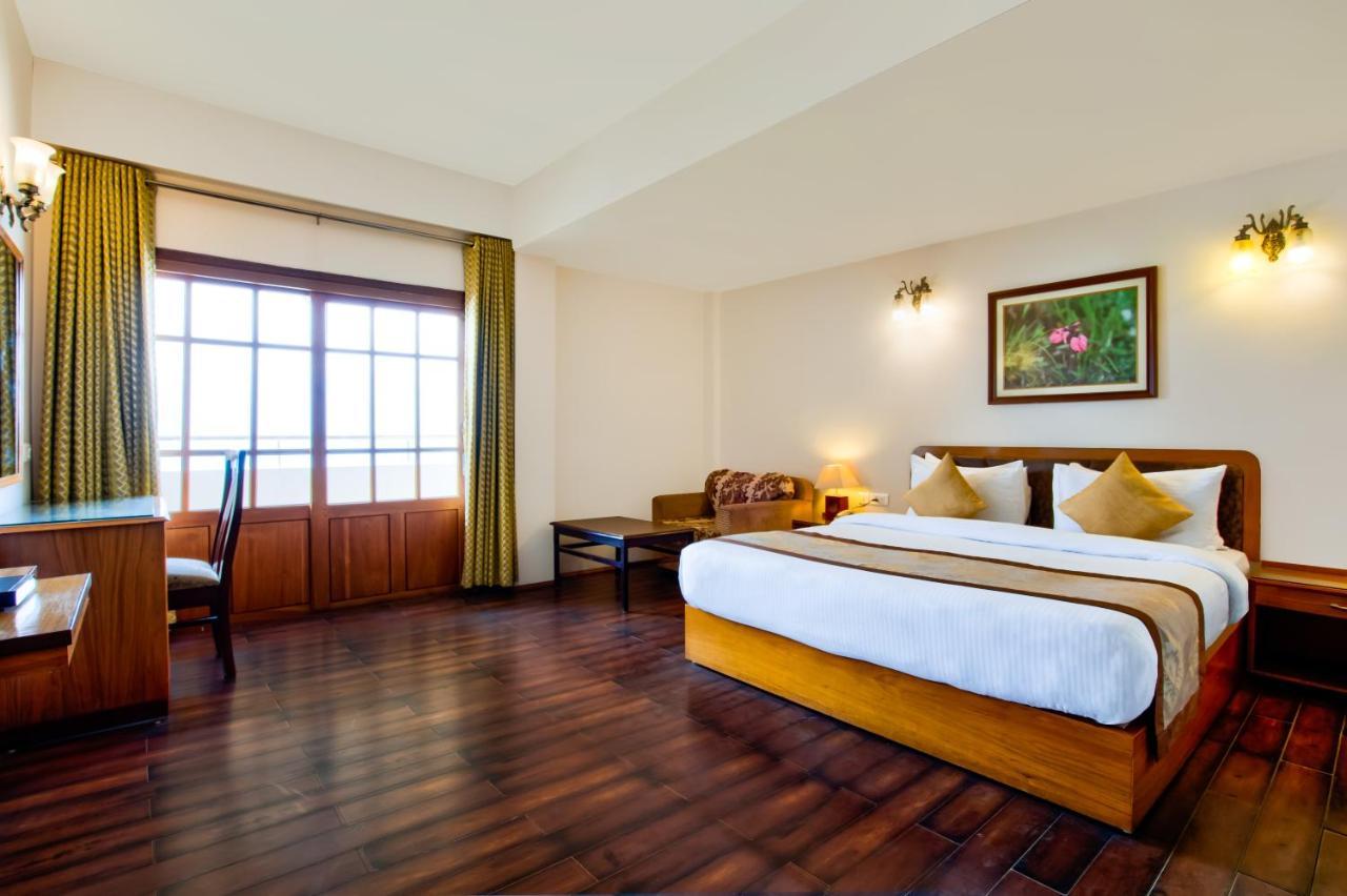 Summit Ttakshang Residency Hotel & Spa Mg Marg Gangtok Exterior photo