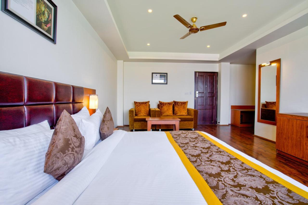 Summit Ttakshang Residency Hotel & Spa Mg Marg Gangtok Exterior photo