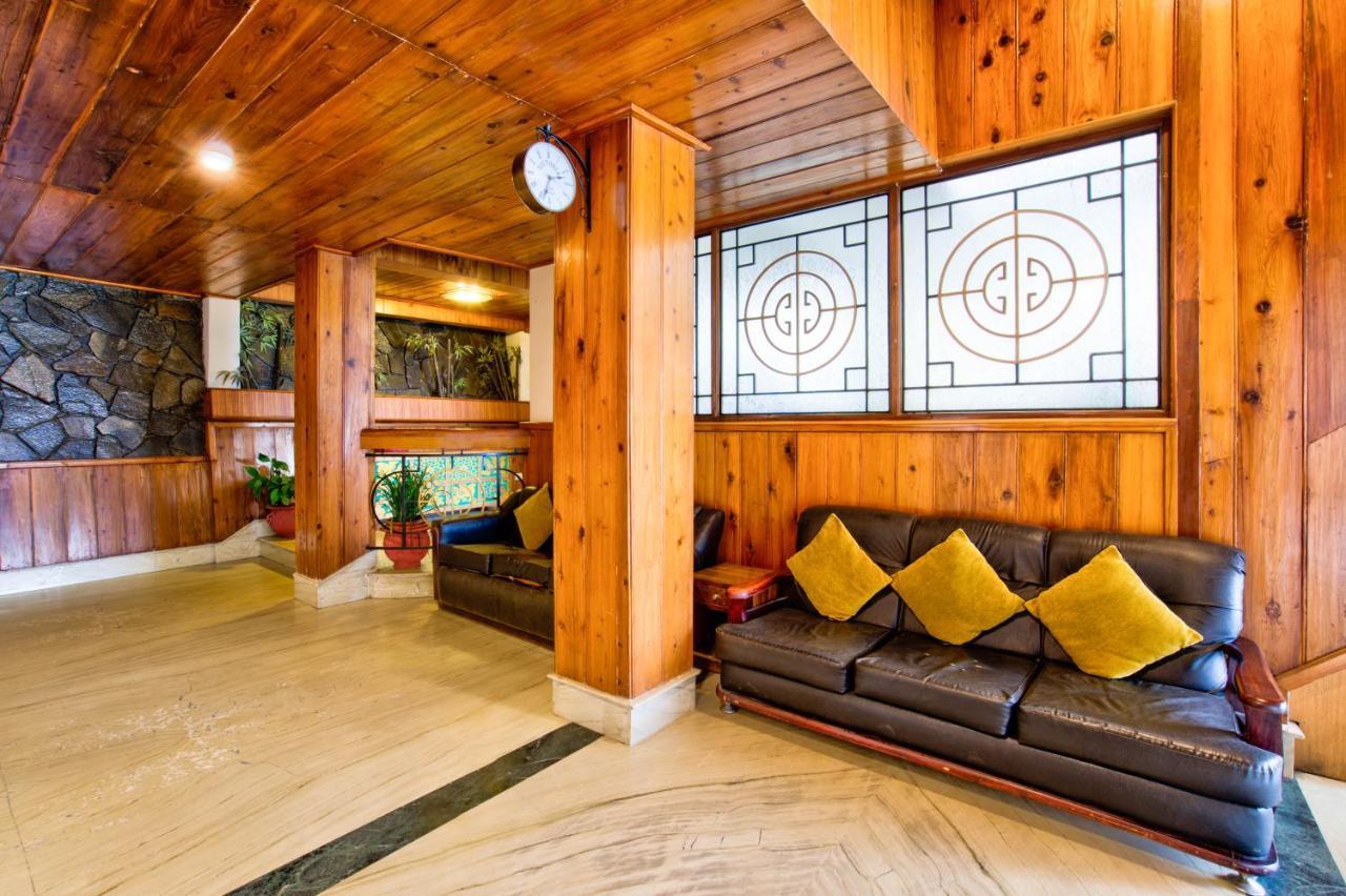 Summit Ttakshang Residency Hotel & Spa Mg Marg Gangtok Exterior photo